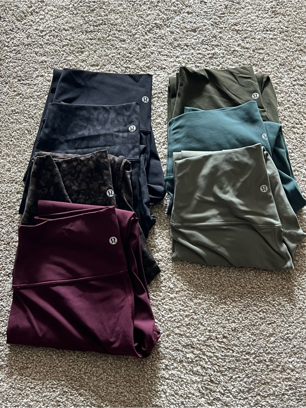 lululemon athletica Legging Bundle in Black, Burgundy, Olive, Teal, Gray